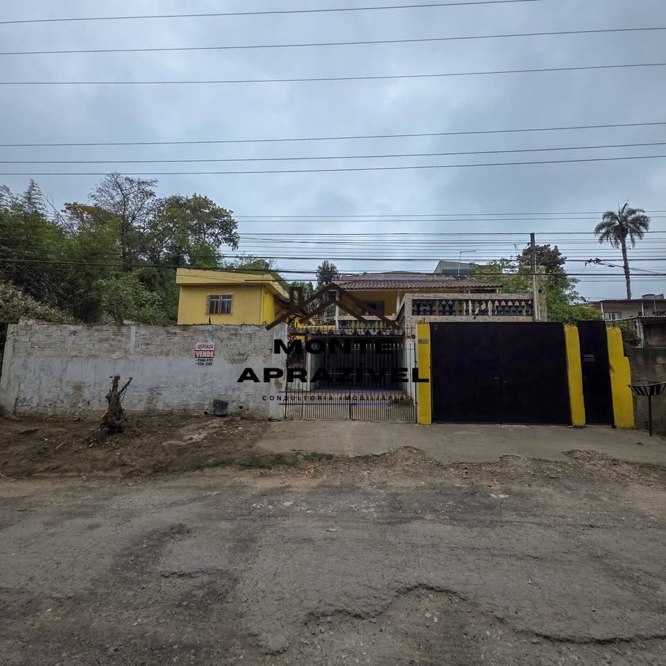 Casa, 3 quartos, 230 m² - Foto 1