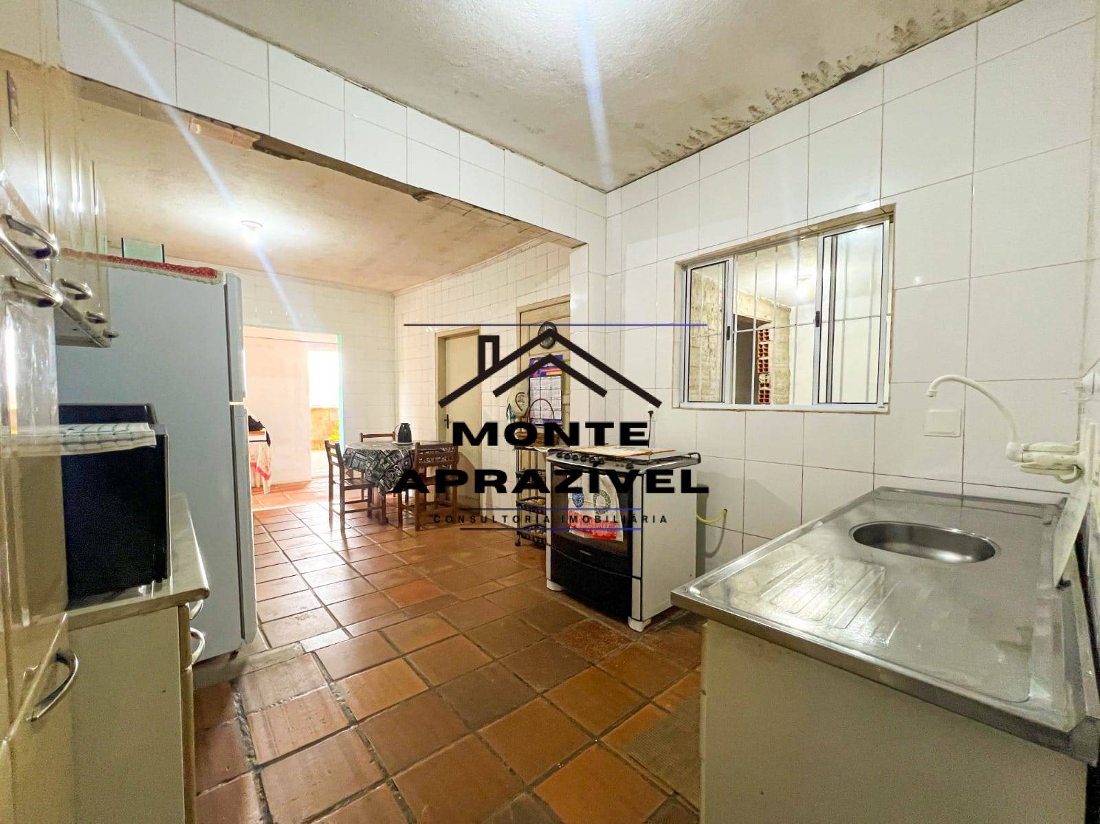 Casa, 3 quartos, 216 m² - Foto 1