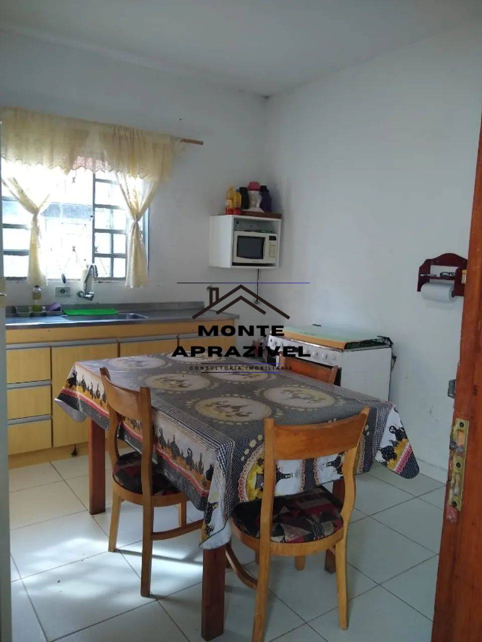 Casa, 3 quartos, 245 m² - Foto 15