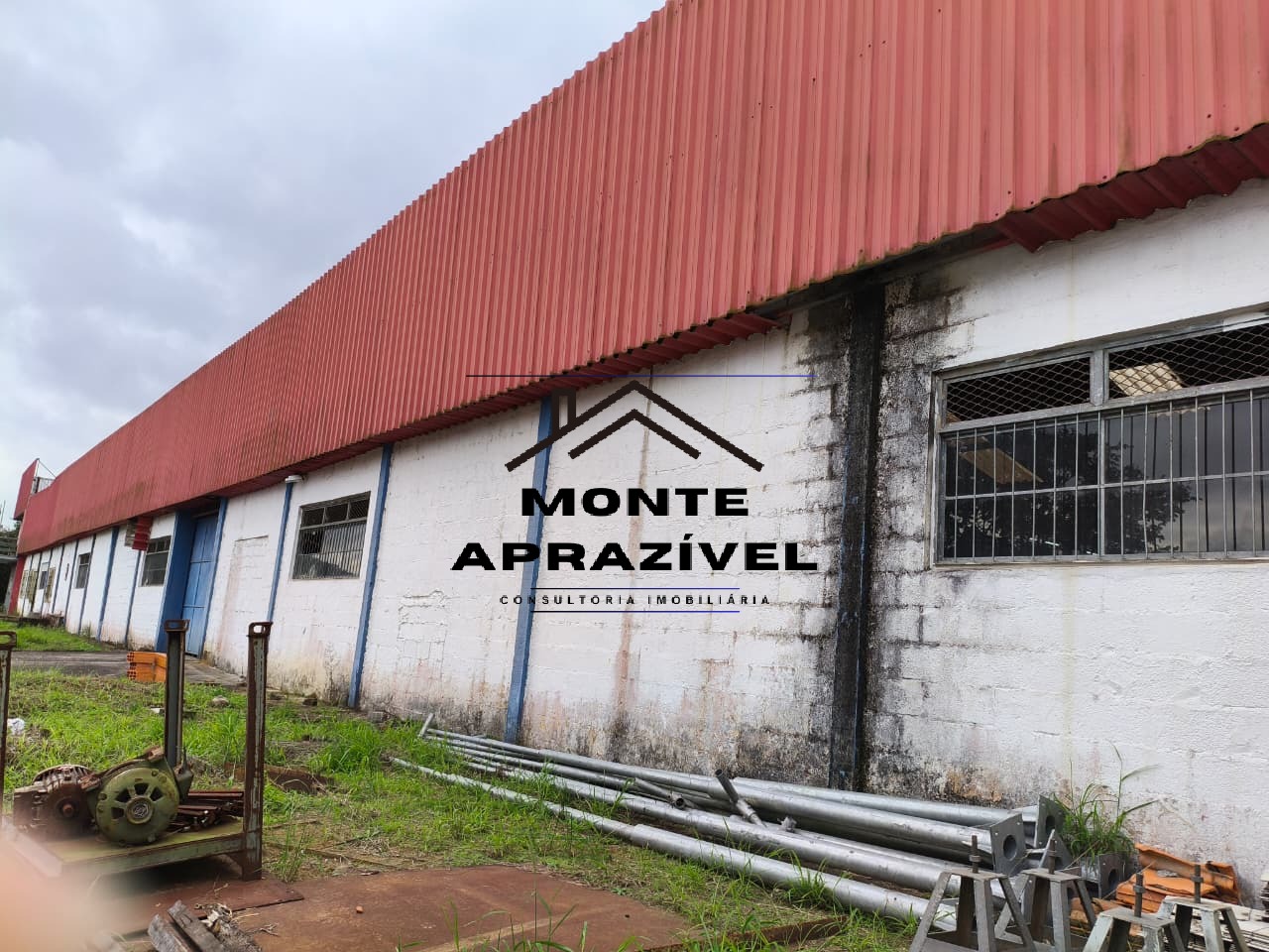 GALPÃO INDUSTRIAL/COMERCIAL PARA LOCAÇÃO – CENTRO DE PALMEIRAS, SUZANO/SP