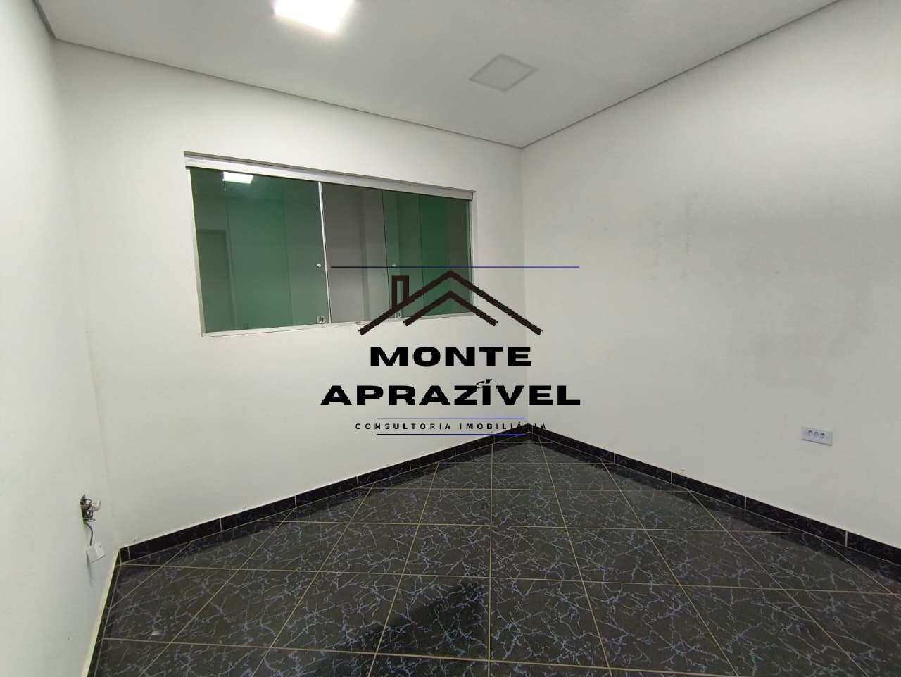 GALPÃO INDUSTRIAL/COMERCIAL PARA LOCAÇÃO – CENTRO DE PALMEIRAS, SUZANO/SP