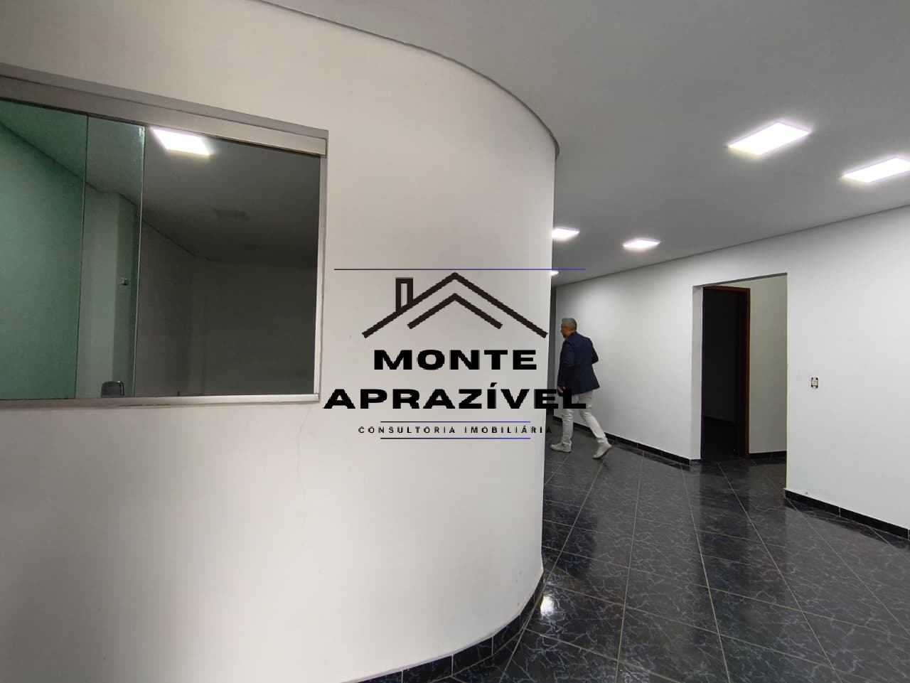 GALPÃO INDUSTRIAL/COMERCIAL PARA LOCAÇÃO – CENTRO DE PALMEIRAS, SUZANO/SP