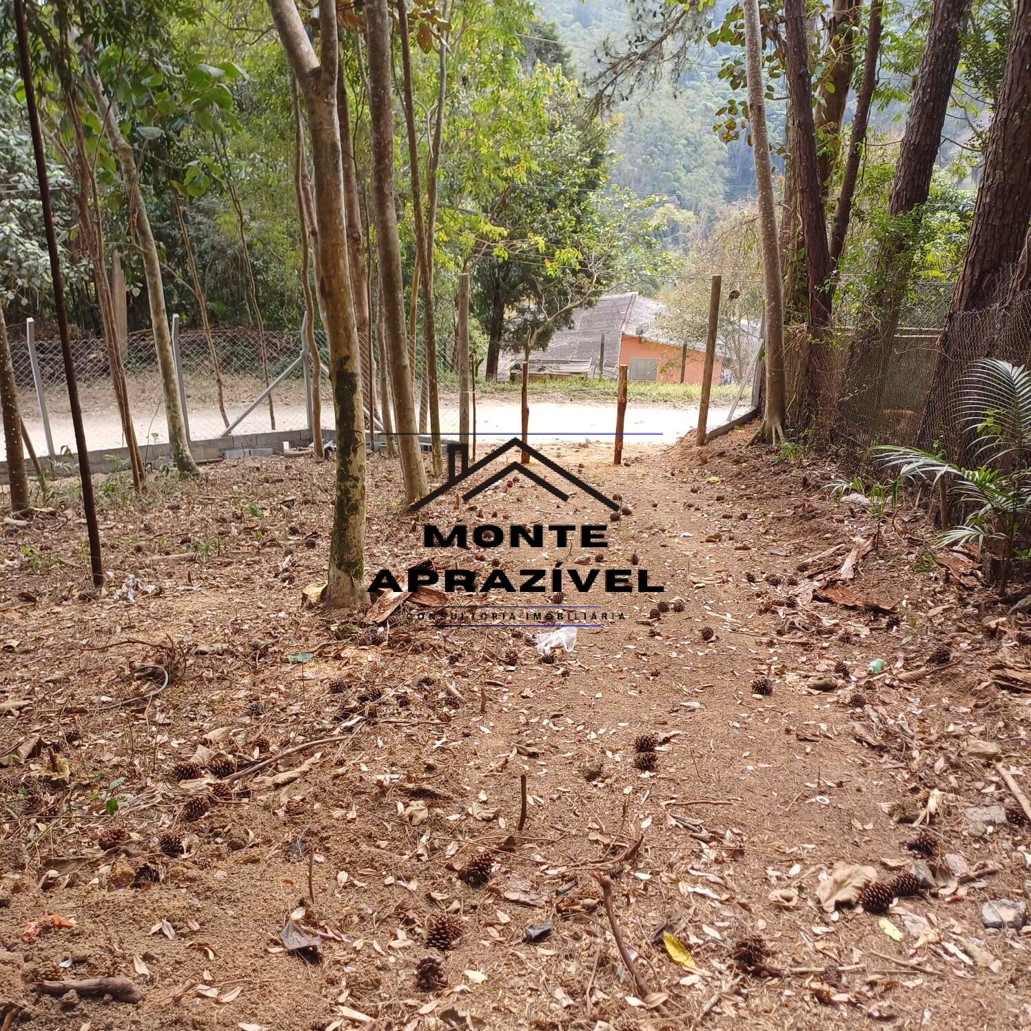 Terreno à Venda – Clube dos Oficiais – Suzano/SP