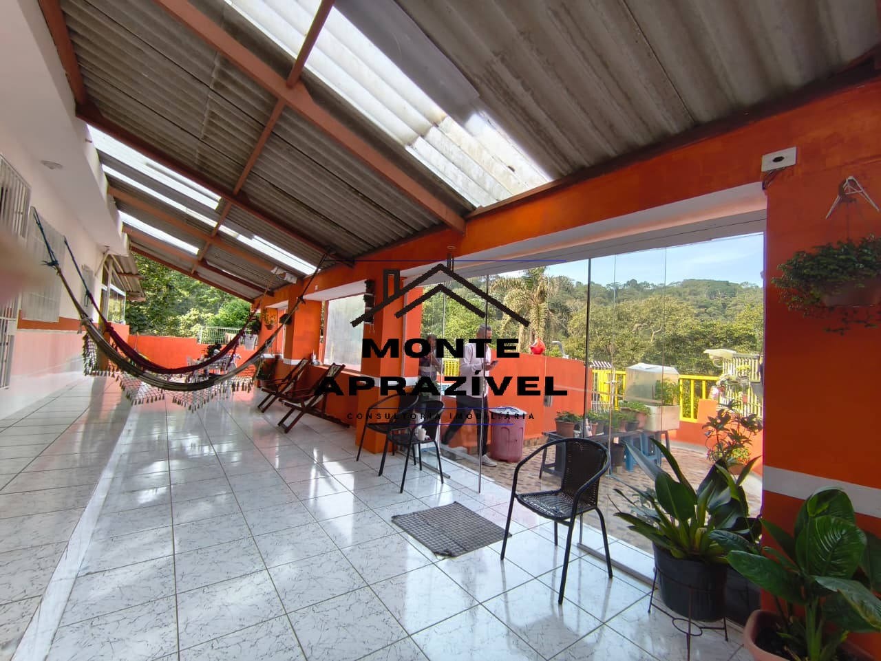 Chácara, 2 quartos, 2500 m² - Foto 1