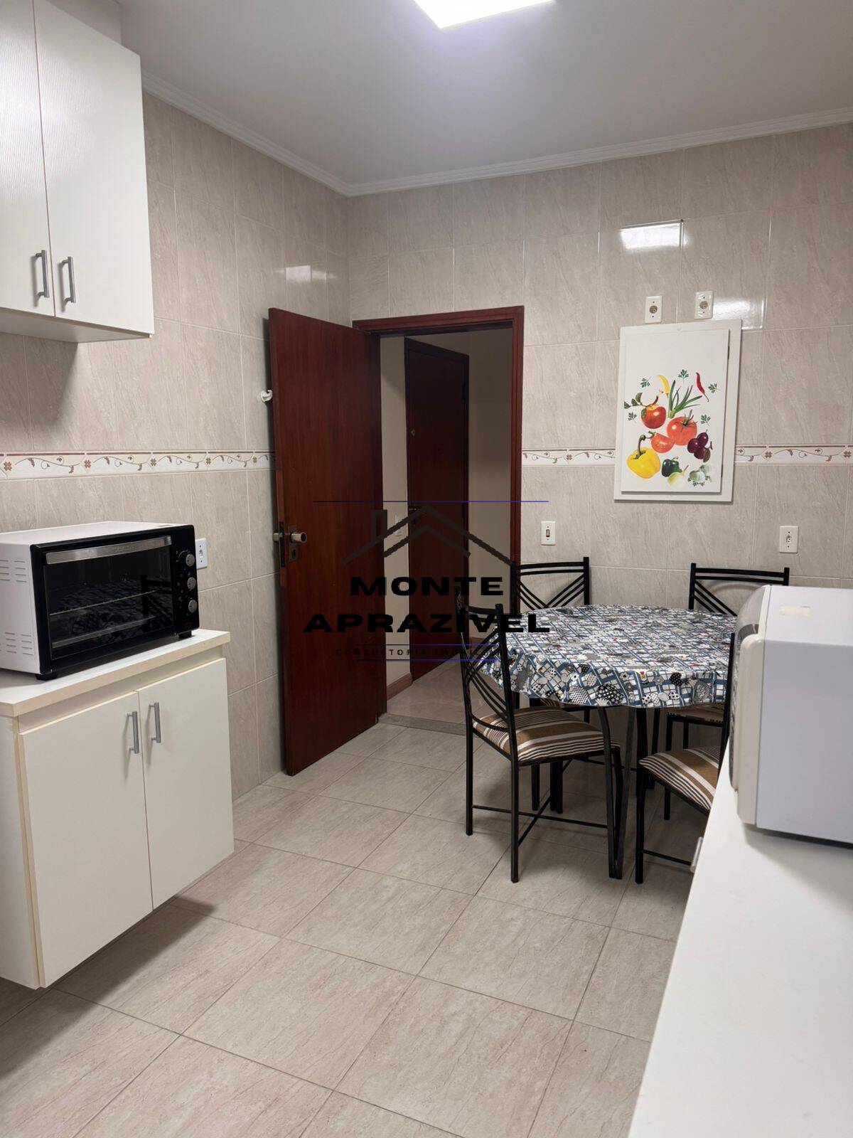 Apartamento, 3 quartos, 142 m² - Foto 2